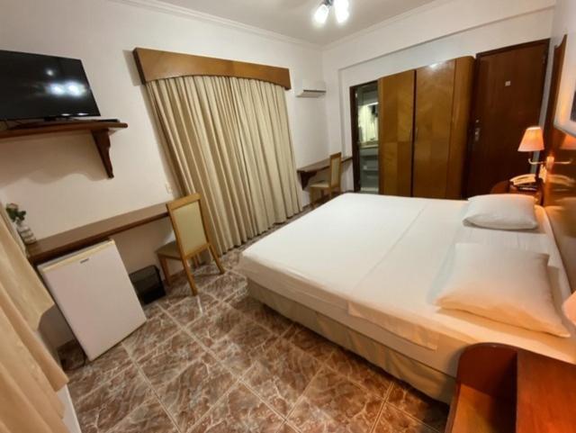 Ideal Hotel 3*